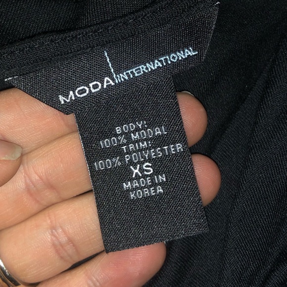 Victoria’s Secret Sequence shirt - Picture 4 of 4